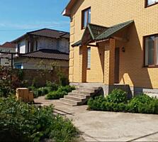 Кирпичный хозяйский дом 320кв.м 8 соток Червоный хутор