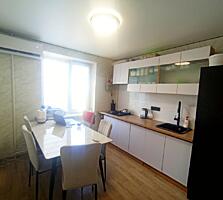 Продажа 3-к р-он Красные Казармы у Шерифа 7/9 эт. Евроремонт 75000$