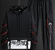 НОВЫЙ МУЖСКОЙ СПОРТИВНЫЙ КОСТЮМ РАЗМЕР *М*