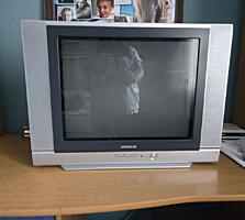 Продам Телевизор 450руб