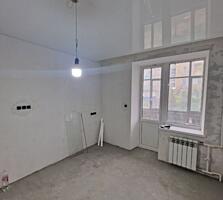 Продаётся 2-комнатная квартира 2/5, общая площадь-47,7, жилая- 29,2