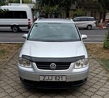 Фольксваген Тоуран