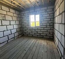 33551. Продам 2-х комнатную квратиру на ул. ...