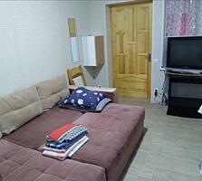 Продается 1-комнатная квартира-студия с ремонтом в районе ...