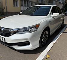 Продам белоснежную Honda Accord, гибрид, 2016 г. в.