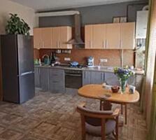 14280. Продається 2 кімнатна квартира на вулиці ...