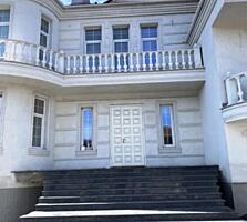 Дом в дворцовом стиле, Совиньон 2