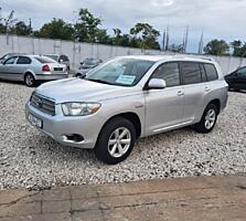 Свежепригнаный Тойота хайлендер продам