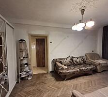 Предлагается к продаже двухкомнатная квартира на Черемушках. ...