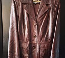 Продам куртку кожаную
