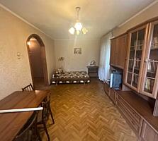 35611. Продаётся 1-комнатная квартира в центре ...