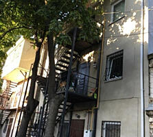 ПРодам 2-х комнатную квартиру на Слободке Нерубайская/Слободская