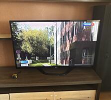 Телевизор LG 50 дюймов (125 см), размер 115х65.