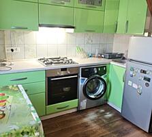 965. Продам 2-х комнатную квартиру в районе ...