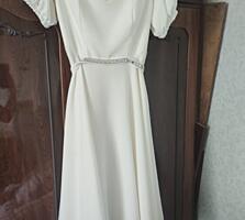 Продам нарядное платье