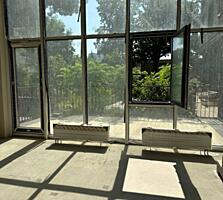 33755. Продам двухуровневую квартиру в жилом ...