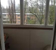 6918. Продам 3-х комнатную квартиру на проспекте ...