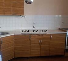 Продается 3-х к. кв. по ул. Олены Пчилки 2, 100/70/14 кв.м, 12/22 ...