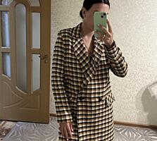 Верхняя одежда- куртки, кардиган