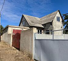 Дом на Ближнем Хуторе (новострой), с мансардой, гаражом, зем. участком