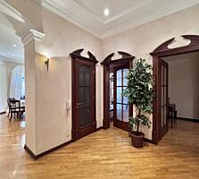 25236. Продаётся уникальная 3-комнатная квартира ...