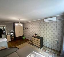 35754. Продаётся двухкомнатная квартира на ул. ...