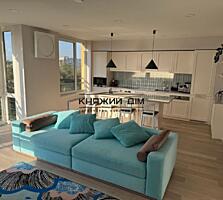 Продаж 4-х кімнатної квартири по вулиці Анатолія Петрицького вул., ...