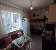 Продается ухоженный дом, построенный в 2004 году из белого ...