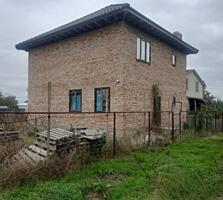 Продам 2-х этажный дом на поселке Котовского