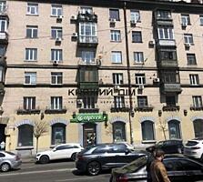 Пропонується до продажу роздільна 2-х кімнатна квартира в центрі ...