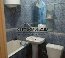 Продаж 1 кім. квартири адресою Повітрофлотський пр-т 74 ( хрущівка, ..