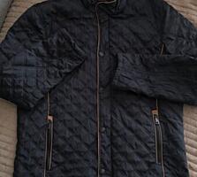 Демисезонная мужская куртка