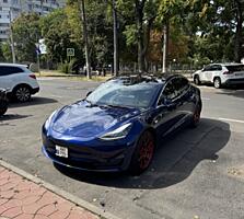 Продам Tesla model 3 long range 2018г в идеальном состоянии!