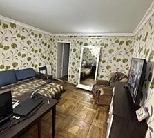 22433. Продам квартиру в центре города на ул. ...