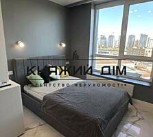 Продаж 1 кімнатної квартири студіїї по вул. Дніпровська Набережна 14. 