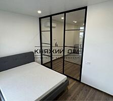 Продаж квартири у ЖК Нова Англія. Квартира знаходиться на 14 поверсі .