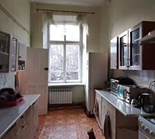 №3439. . Продам 8-комнатную квартиру в районе ...