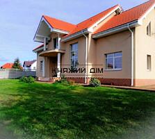 Продажа 2–х этажного дома общей площадью 205 м2 (жилая 105м2) с пятью 