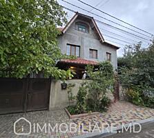 Casă cu 2 niveluri, com. Dumbrava Vă propunem spre vânzare casă cu 2 .