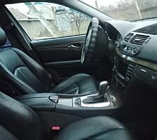 Продам Мерседес Е 211.