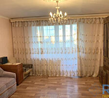 №3865. . . . Продам 3-комнатную квартиру на пр. ...