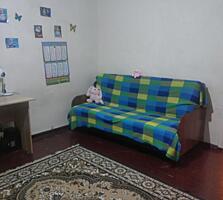 Продаётся часть домостроения со своим двором на Радужной.