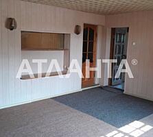 Продам 3-х комнатную квартиру на Слободке