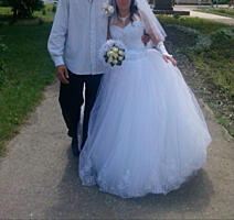 Продам свадебное платье размер 36-42