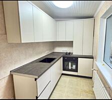 Apartament cu 3 camere Centru Ciorescu.