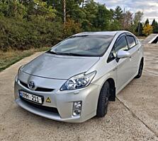 Продам Приус 30