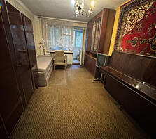 Продам 1 комнатную квартиру возле парка Горького