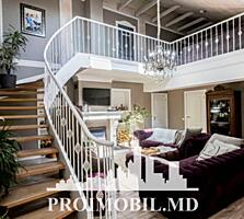 Vă propunem spre vânzare acest penthouse cu 3camere și living,sect. ..