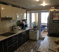 19918  Продам 2-х кімнатну квартиру на вул. ...