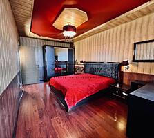 Продаж 2 кімнатної роздільної квартири на Осокорках за адресою: вул. .